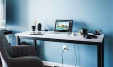 嗯，有什么新鲜事非得去华为手机论坛问一问不可！不过你要是想找点乐子，那只能是去天涯社区坐坐了。这两处简直是两个平行世界，但都能让你找到归属感。